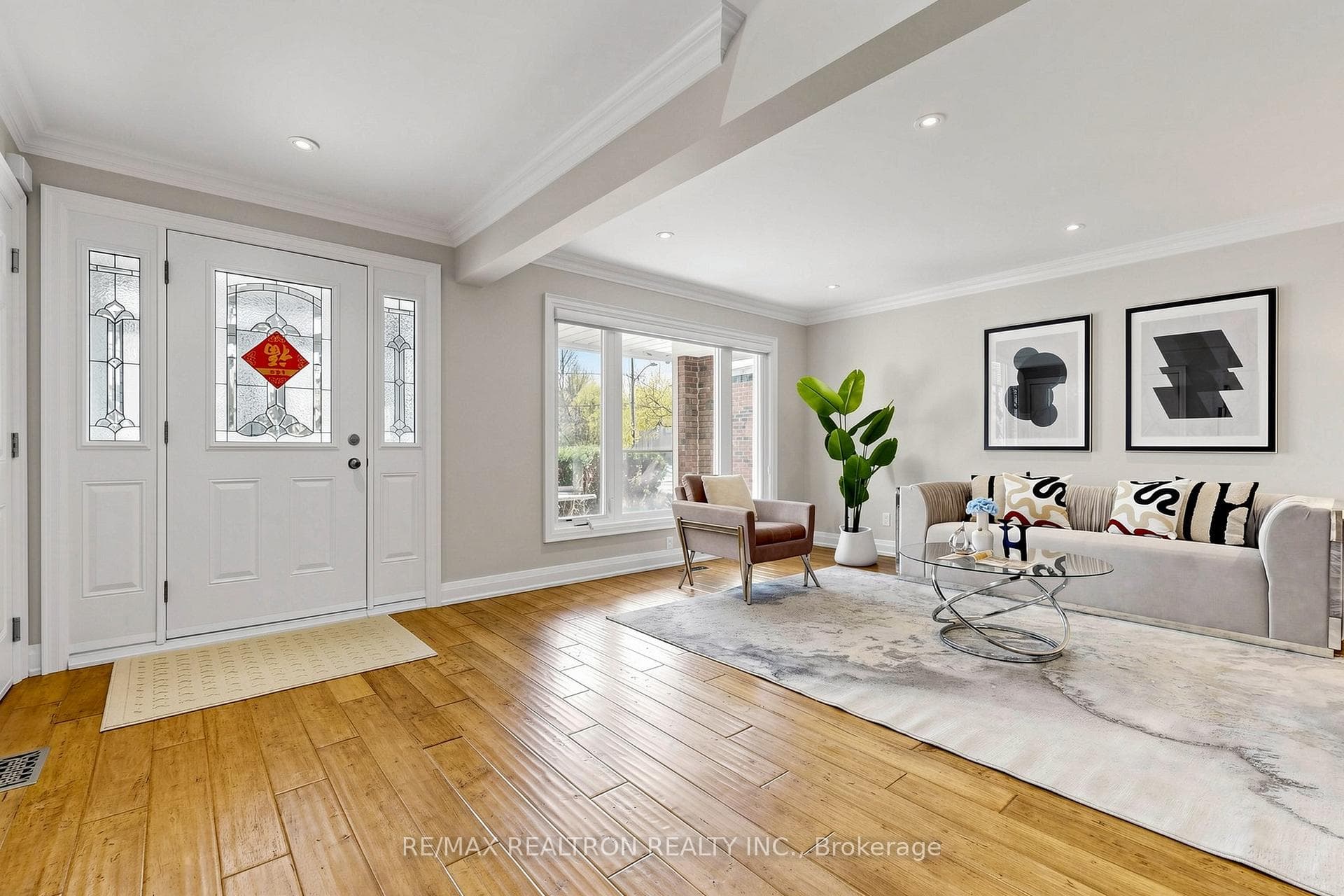 90 Holmes Avenue photo 7